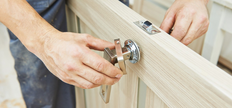 interior door repair Miami Beach